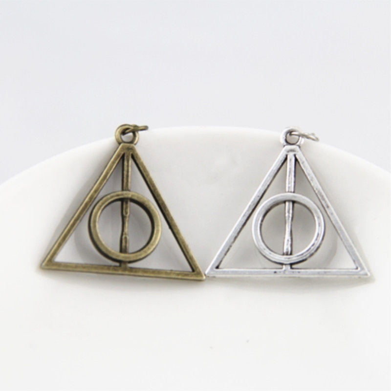 Fashion Triangle Hot movie deathly hallows movie pendant necklace Harry Potter 